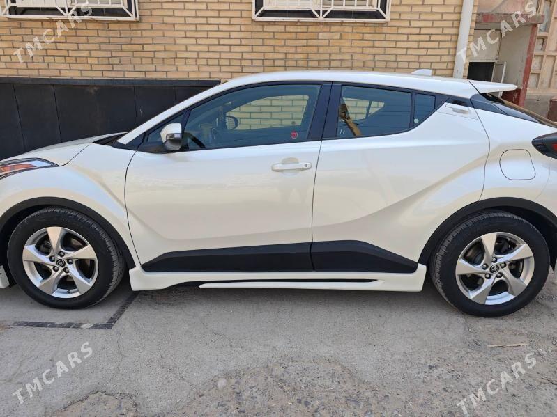 Toyota C-HR 2020 - 310 000 TMT - Мары - img 5