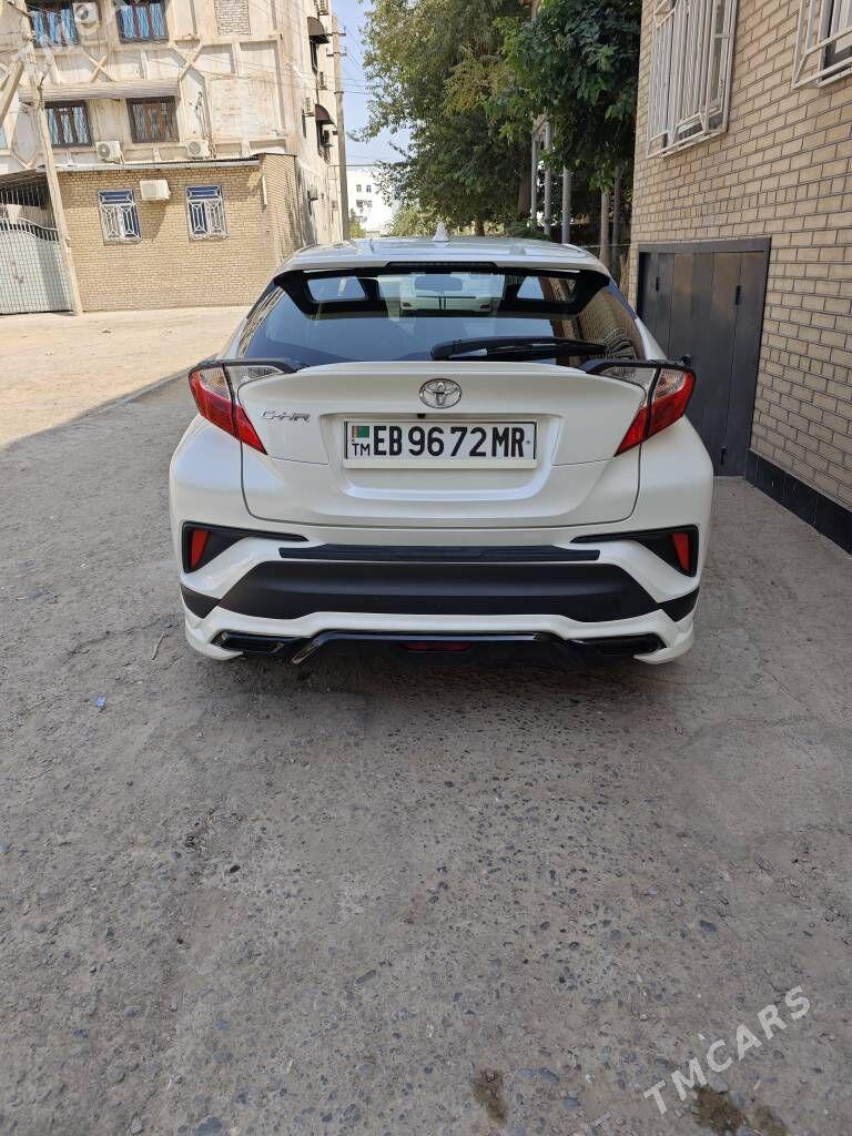 Toyota C-HR 2020 - 310 000 TMT - Мары - img 4