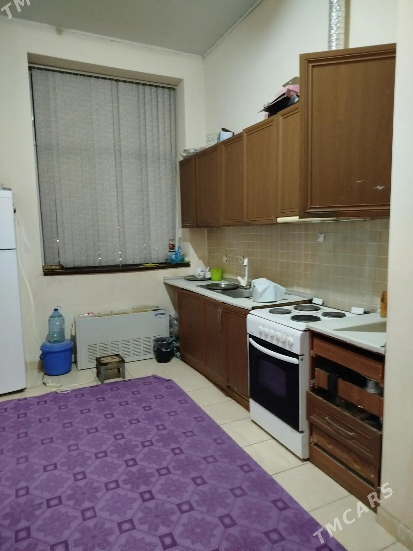 SAWEDISKI SATLYK  JAŸ - Aşgabat - img 5