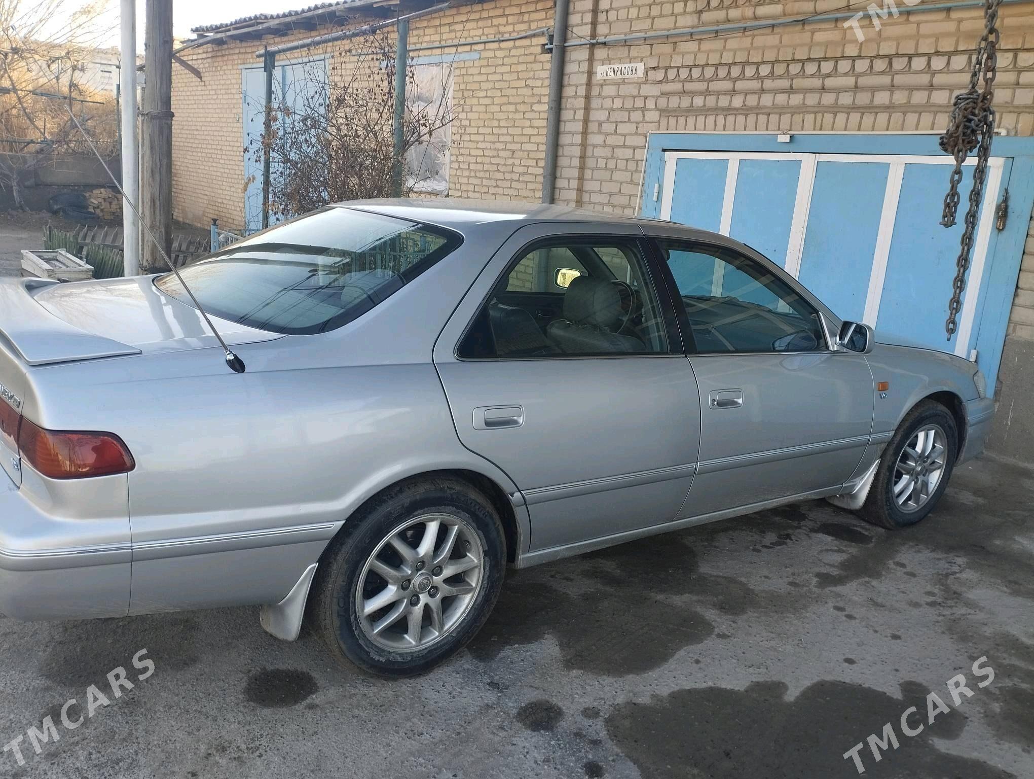 Toyota Camry 2000 - 160 000 TMT - Туркменабат - img 4