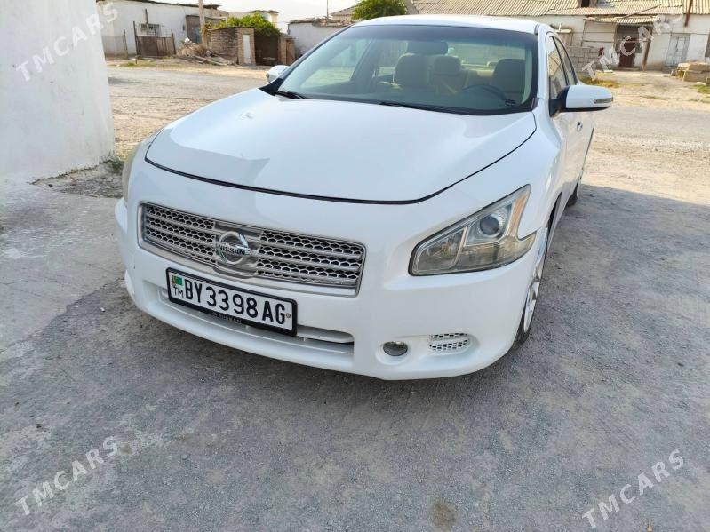 Nissan Maxima 2010 - 140 000 TMT - Багир - img 2