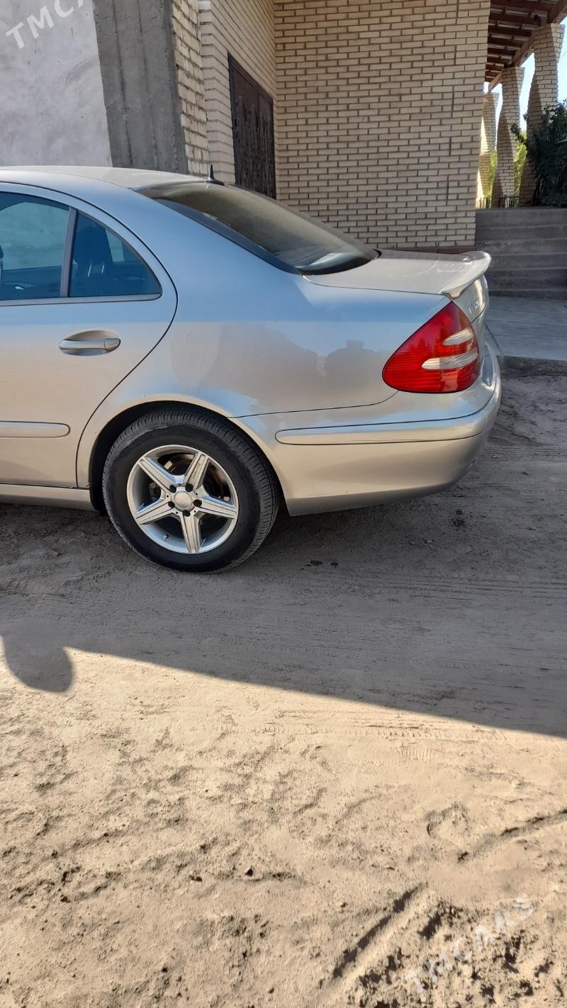 Mercedes-Benz E320 2003 - 160 000 TMT - Кёнеургенч - img 4