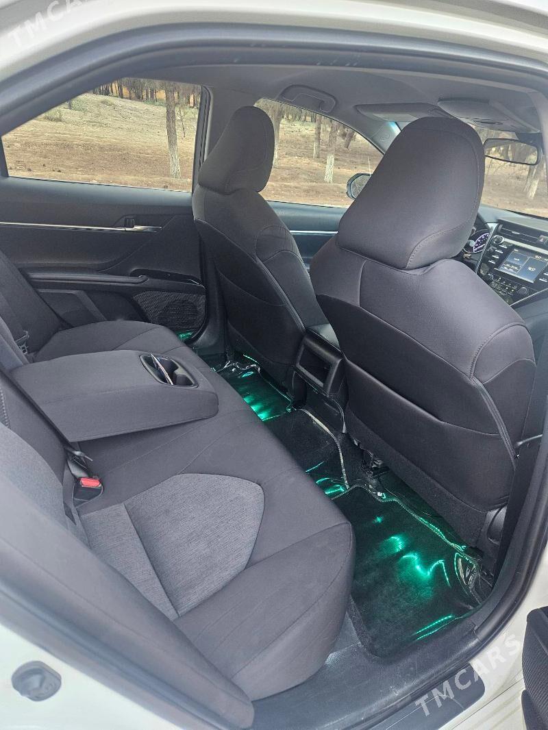 Toyota Camry 2018 - 300 000 TMT - Aşgabat - img 6