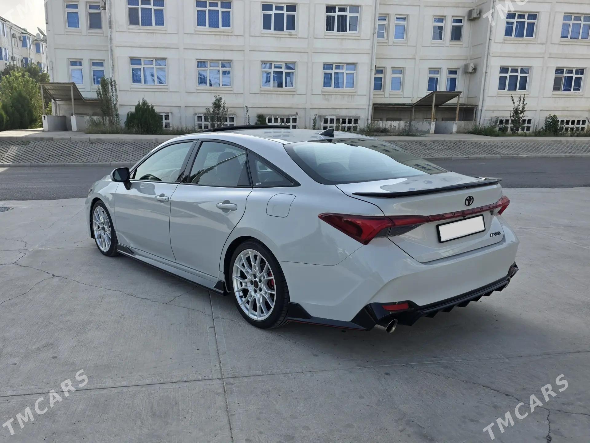 Toyota Avalon 2021 - 449 000 TMT - Бузмеин - img 4