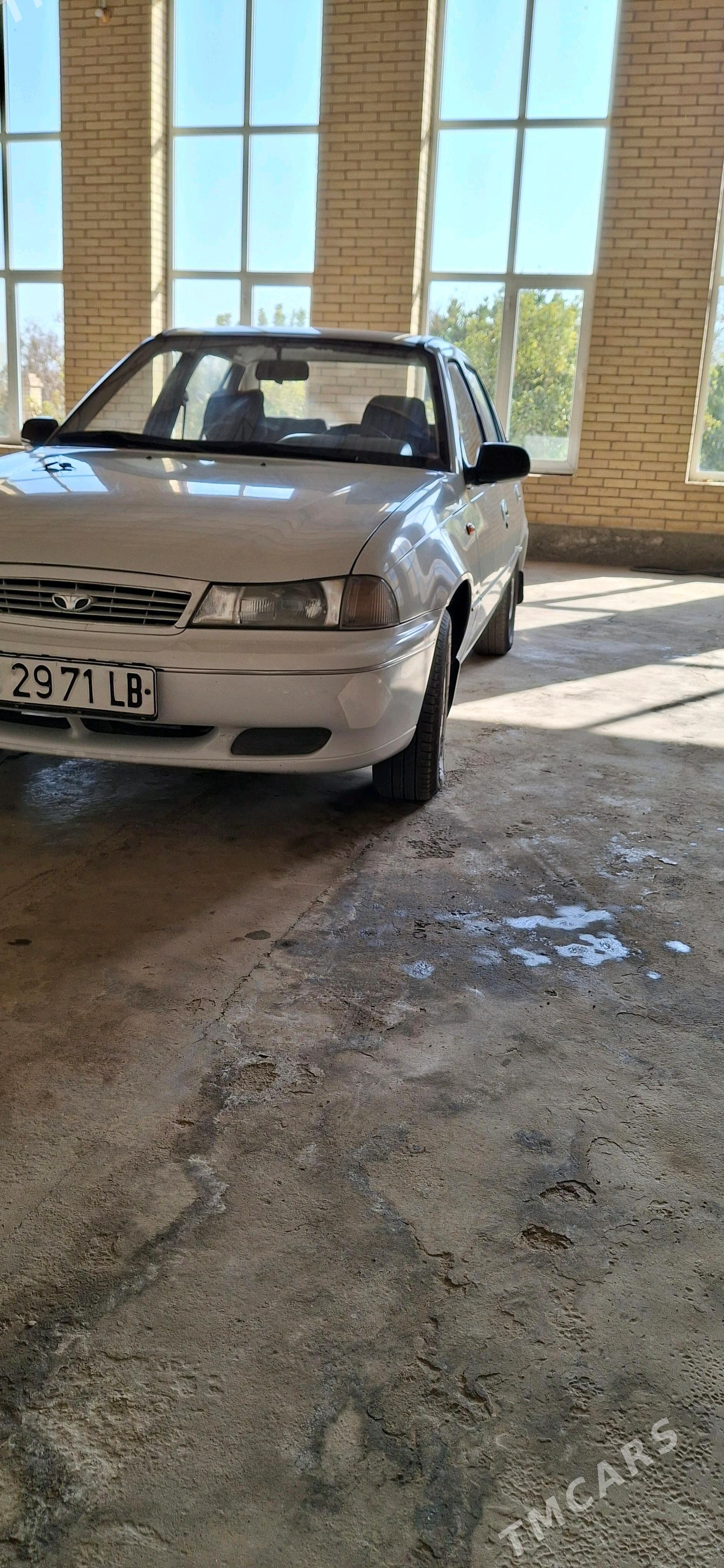 Daewoo Nexia 2002 - 60 000 TMT - Сакар - img 1
