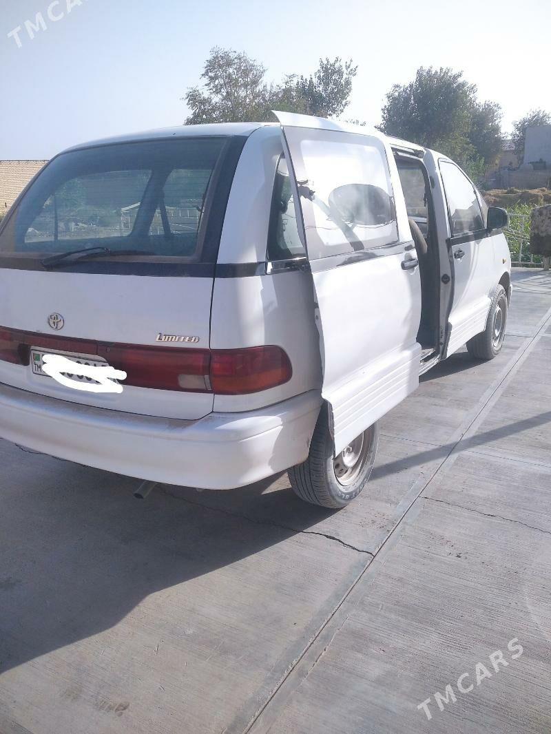 Toyota Previa 1994 - 65 000 TMT - Halaç - img 2