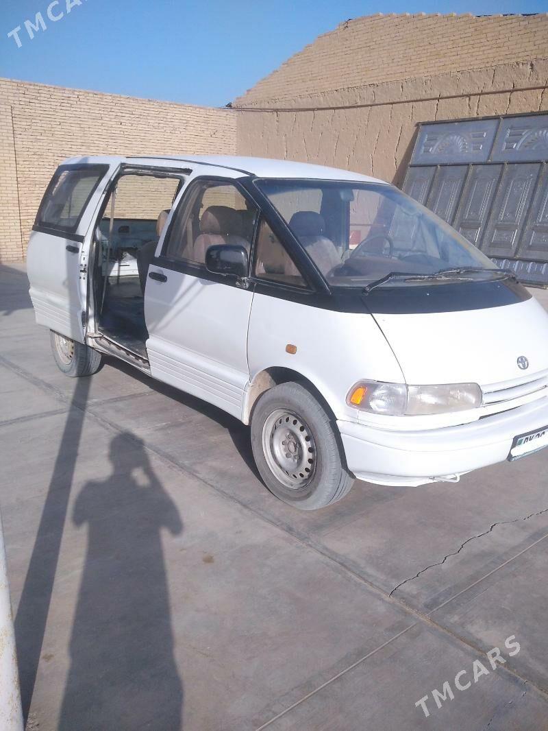 Toyota Previa 1994 - 65 000 TMT - Halaç - img 4