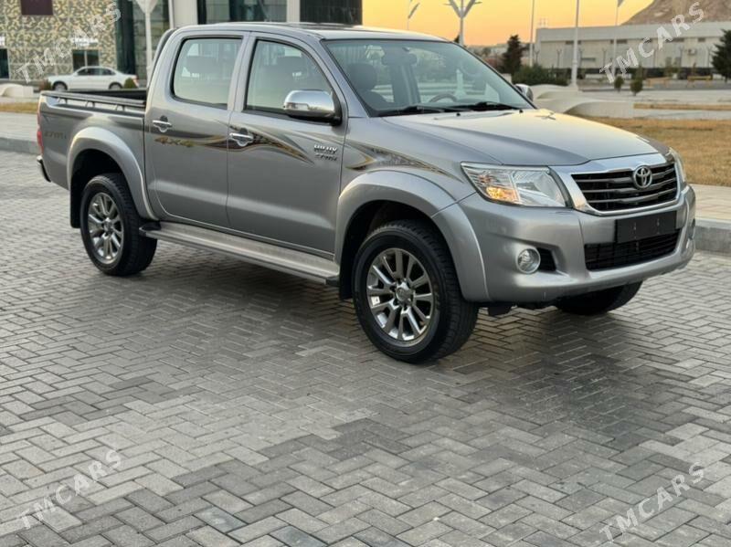 Toyota Hilux 2015 - 460 000 TMT - Türkmenbaşy - img 8
