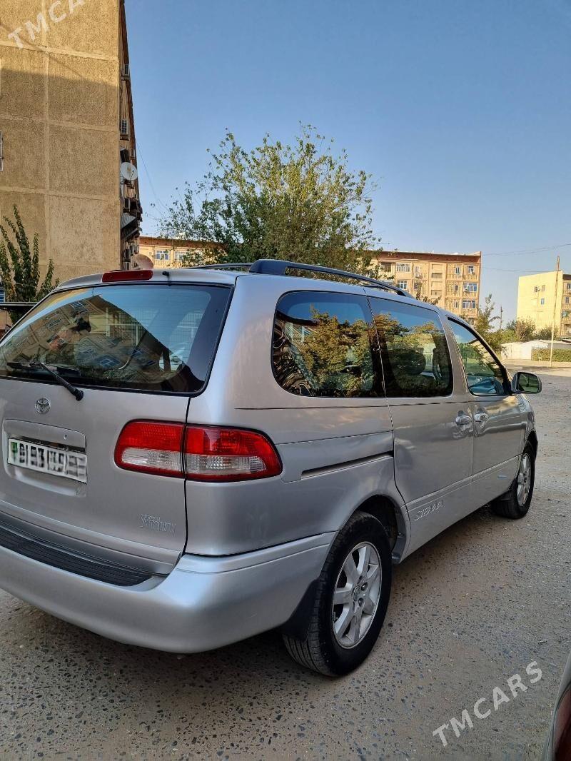 Toyota Sienna 2002 - 175 000 TMT - Mary - img 3
