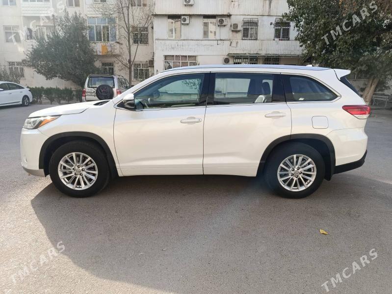 Toyota Highlander 2018 - 400 000 TMT - Ашхабад - img 1