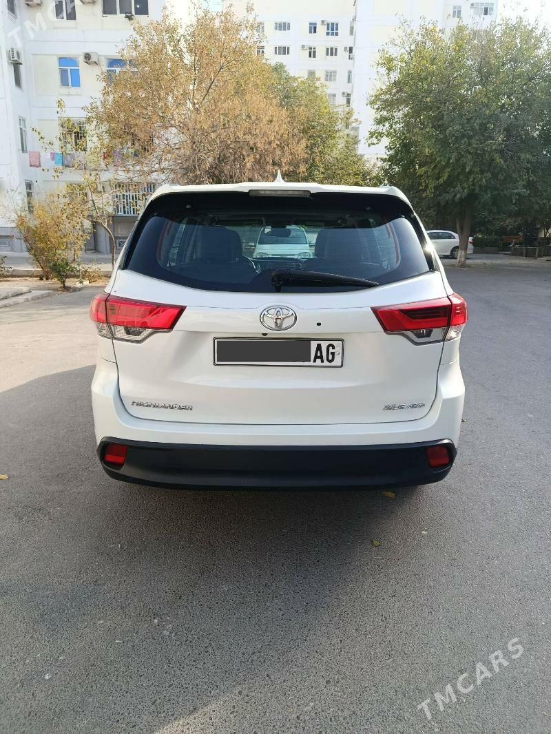 Toyota Highlander 2018 - 400 000 TMT - Ашхабад - img 9