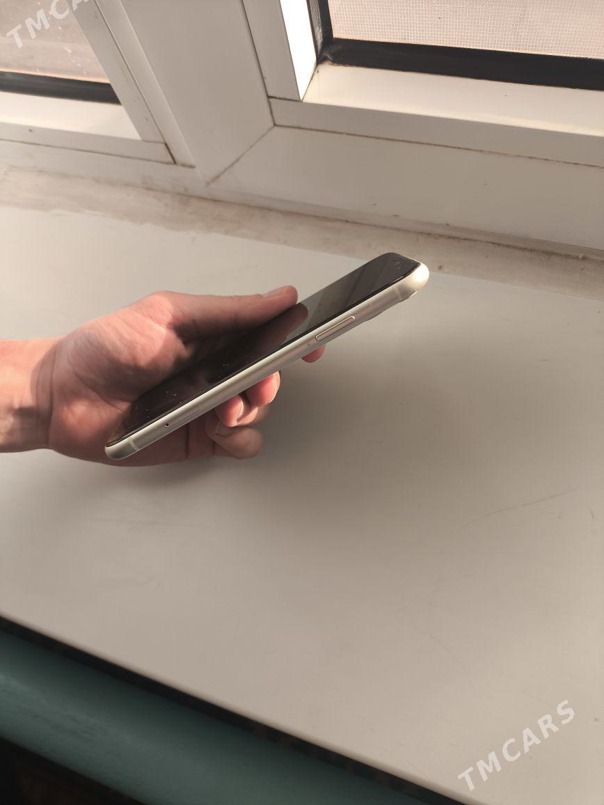 iphone 11 - Туркменабат - img 1