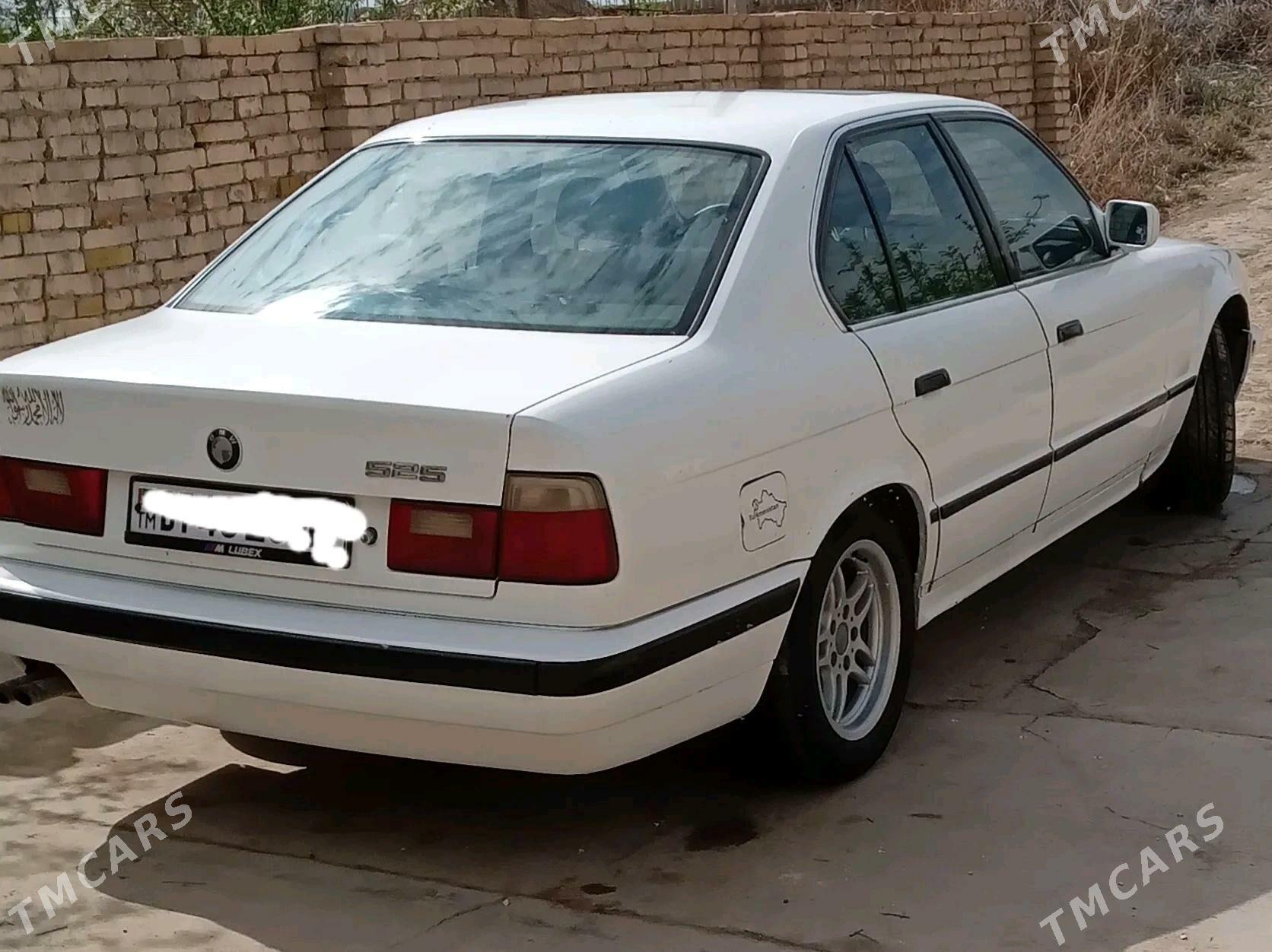 BMW 520 1990 - 45 000 TMT - Ёлётен - img 2