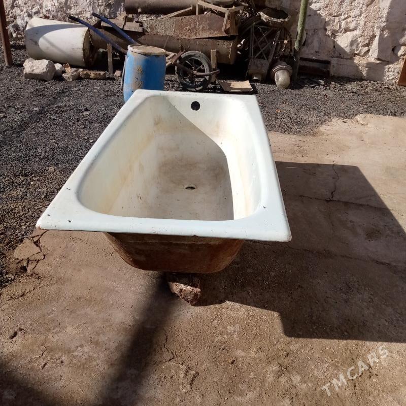 wanna - Jebel - img 2