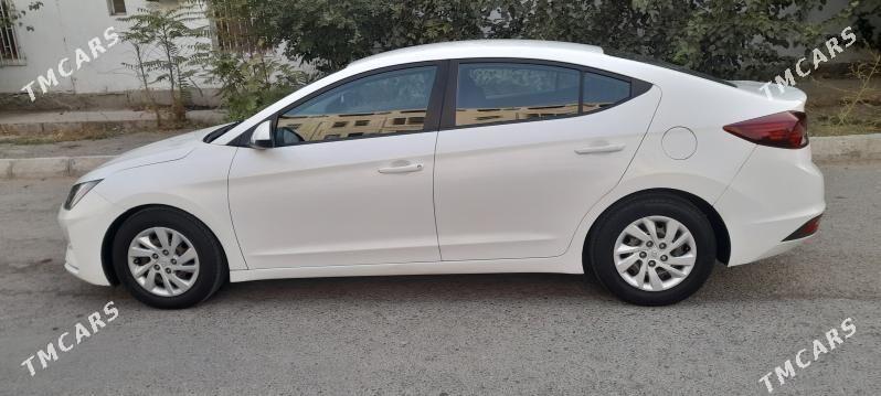 Hyundai Elantra 2018 - 225 000 TMT - Хитровка - img 4