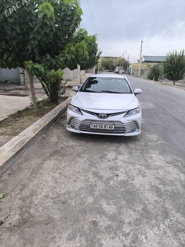 Toyota Camry 2020 - 230 000 TMT - Бузмеин - img 3
