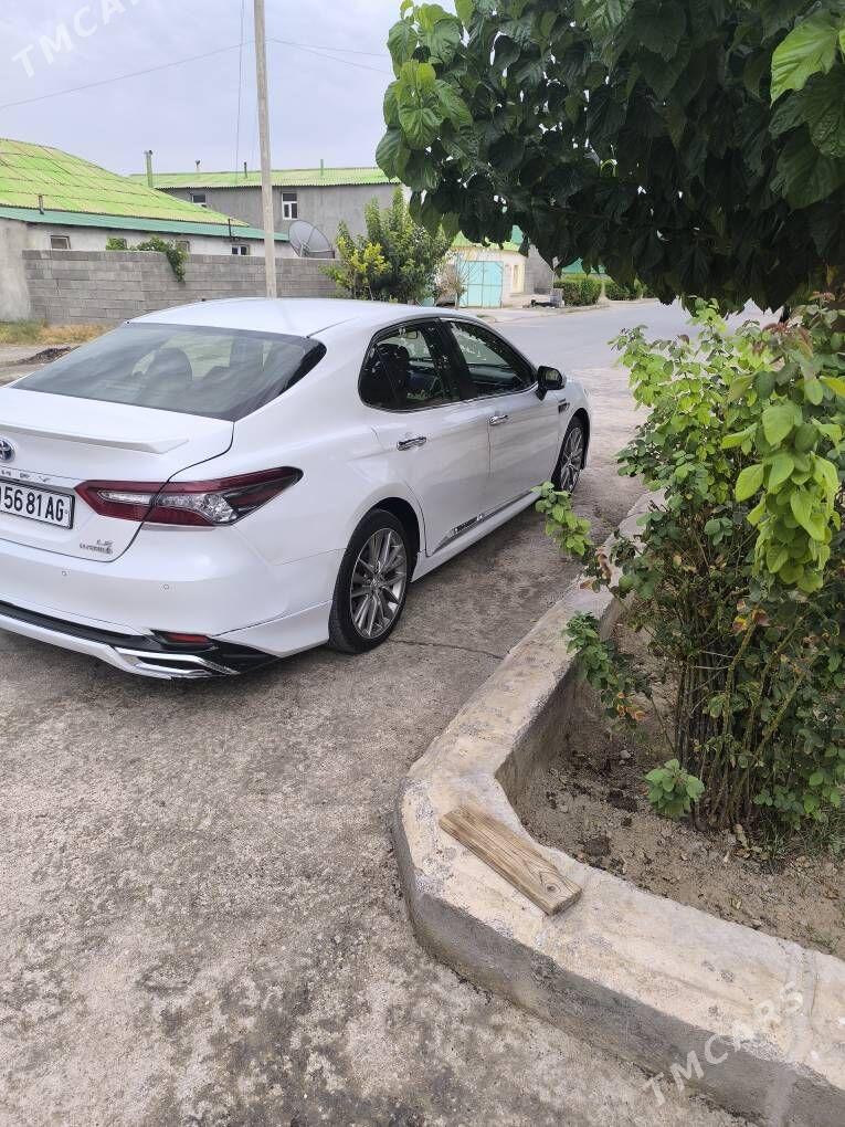 Toyota Camry 2020 - 230 000 TMT - Бузмеин - img 5