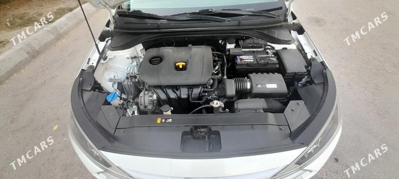 Hyundai Elantra 2018 - 225 000 TMT - Хитровка - img 2