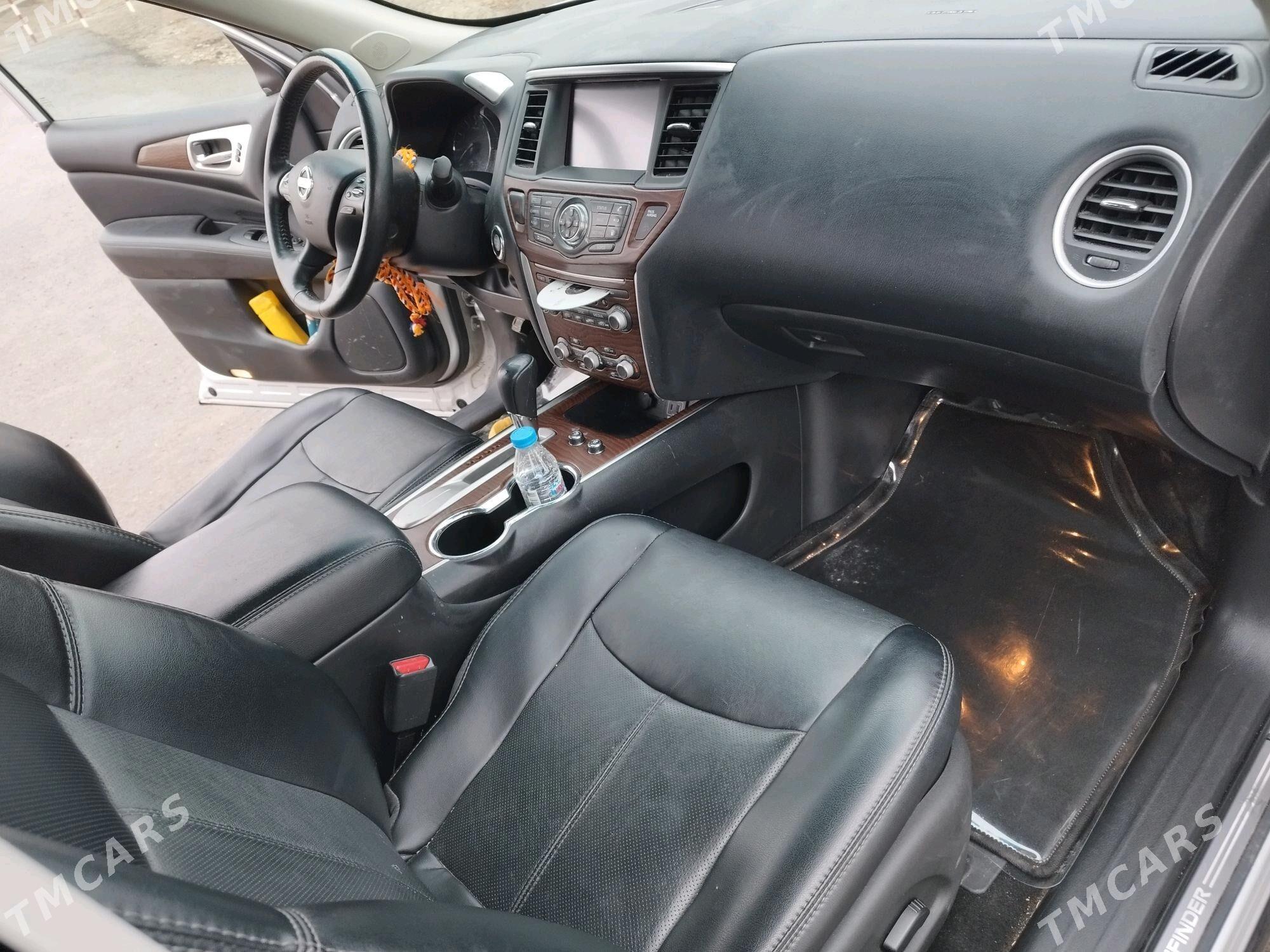 Nissan Pathfinder 2020 - 310 000 TMT - Теджен - img 3