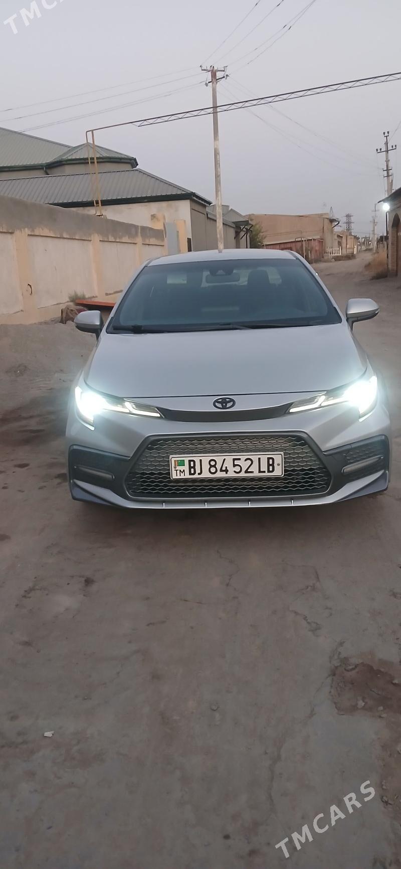 Toyota Corolla 2022 - 250 000 TMT - Туркменабат - img 6