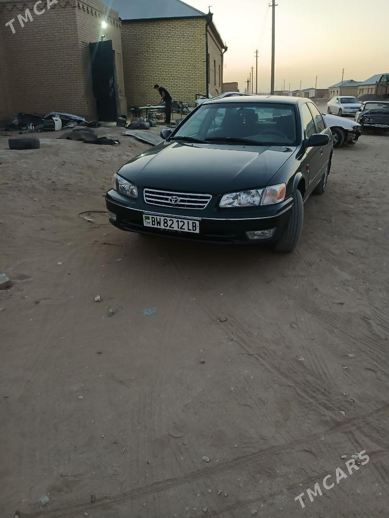 Toyota Camry 1999 - 130 000 TMT - Дарганата - img 3