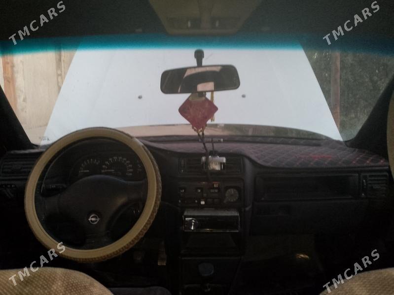 Opel Vectra 1992 - 48 000 TMT - Гурбансолтан Едже - img 4