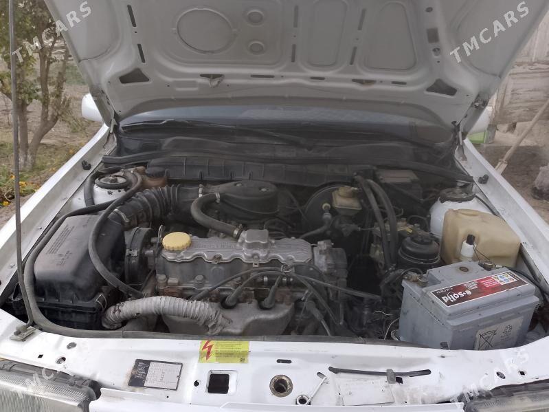 Opel Vectra 1992 - 48 000 TMT - Гурбансолтан Едже - img 2