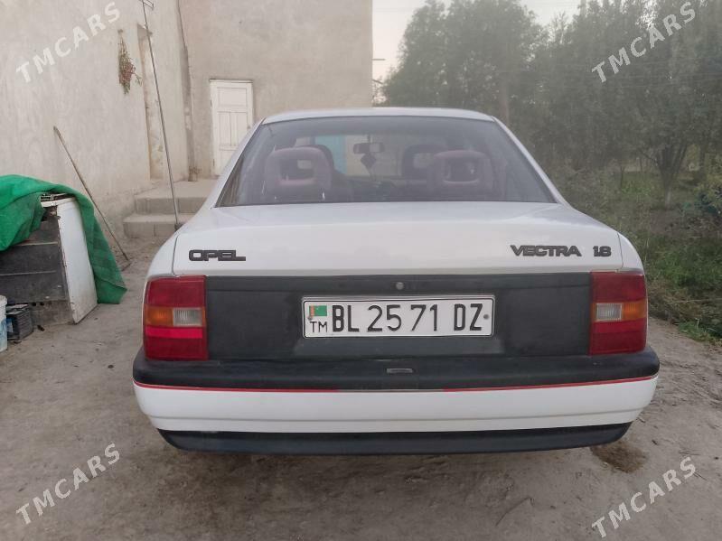 Opel Vectra 1992 - 48 000 TMT - Гурбансолтан Едже - img 5