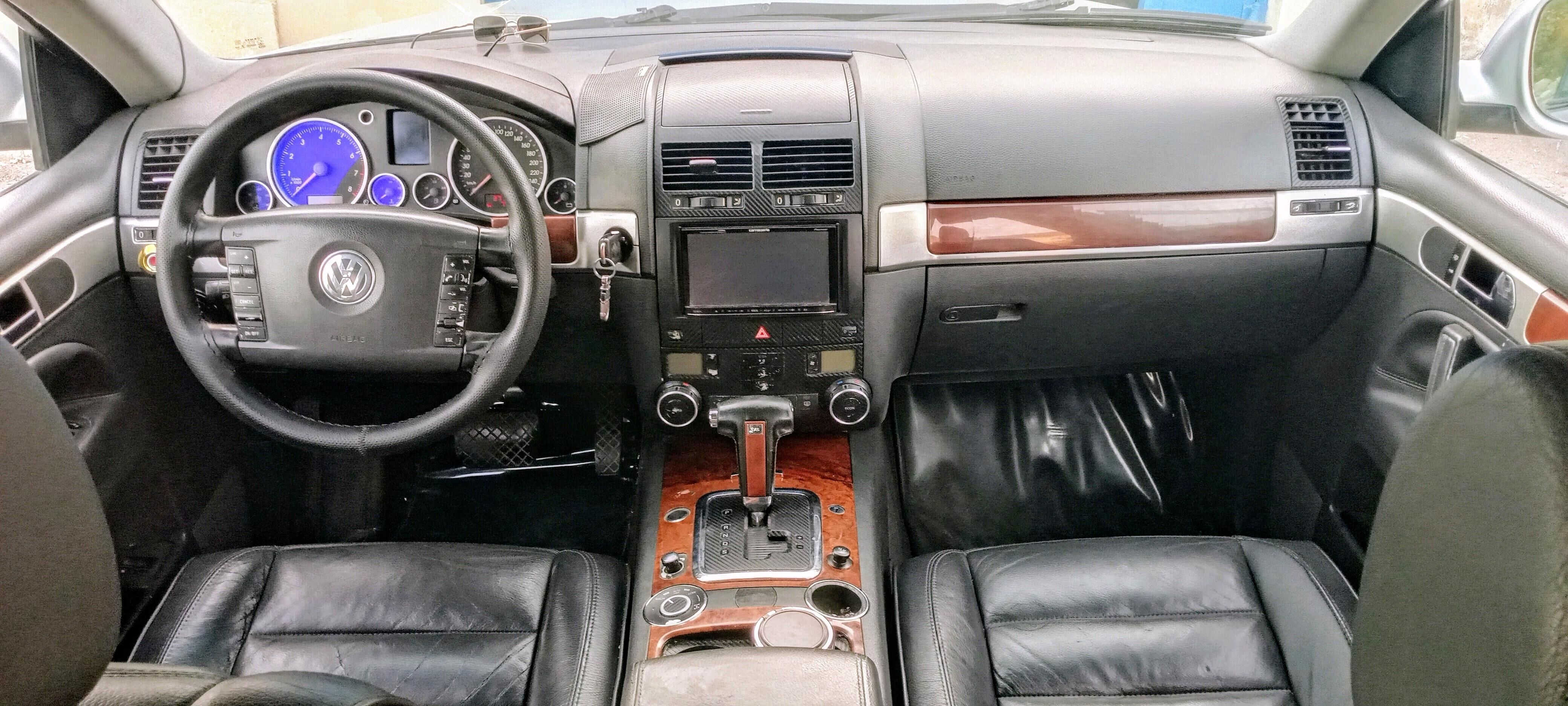 Volkswagen Touareg 2003 - 117 000 TMT - Türkmenbaşy - img 7