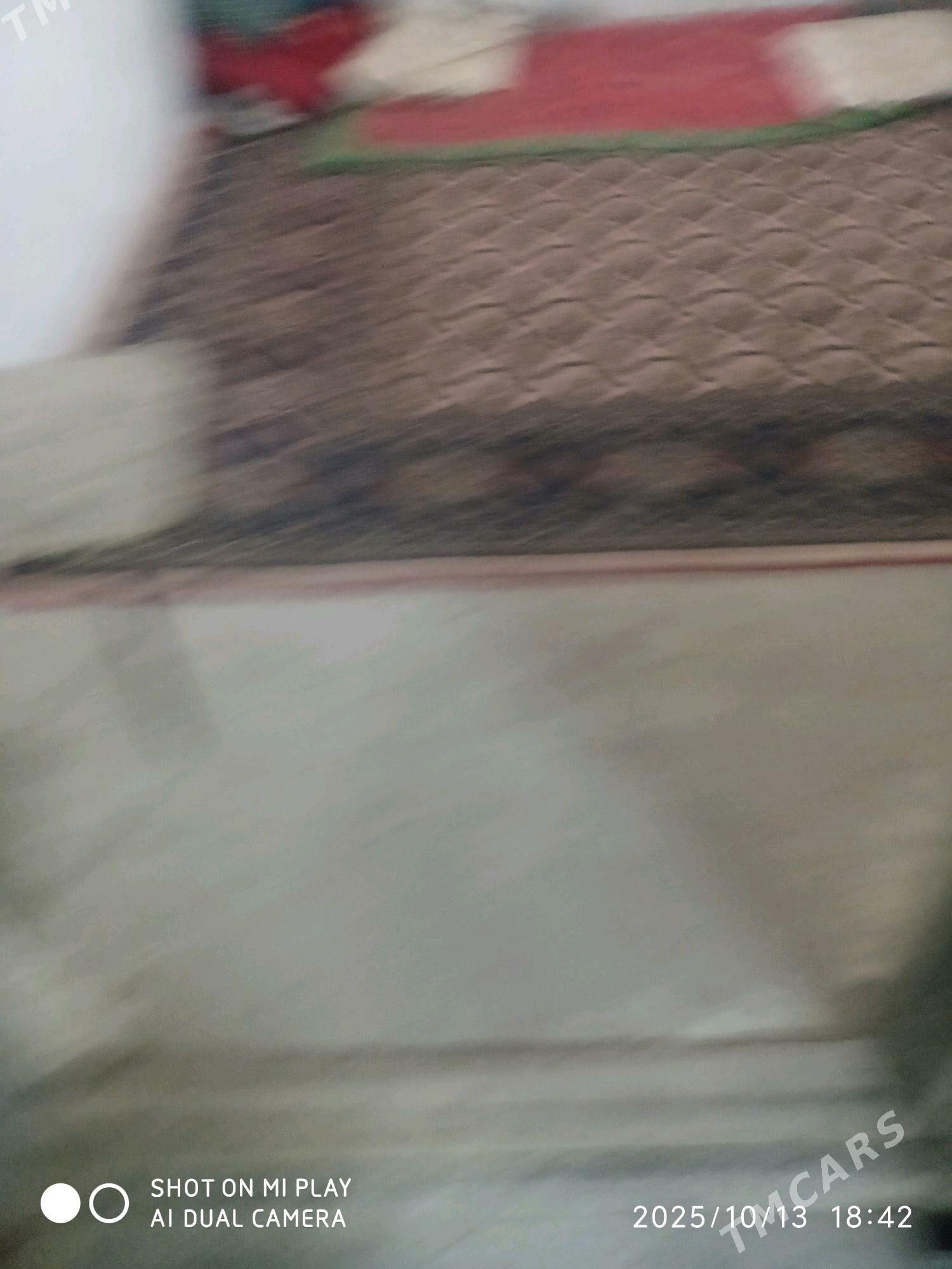 Kwartirant gerek - Рухабат (90-й разьезд) - img 1