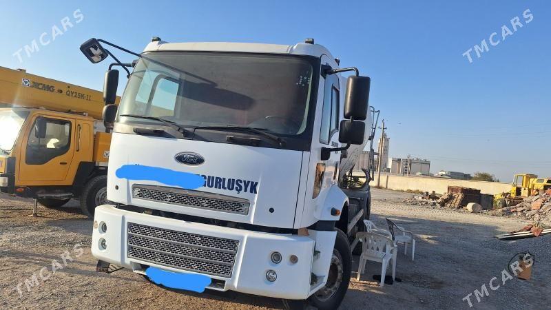 Ford Cargo 3536M 2015 - 950 000 TMT - Туркменабат - img 1
