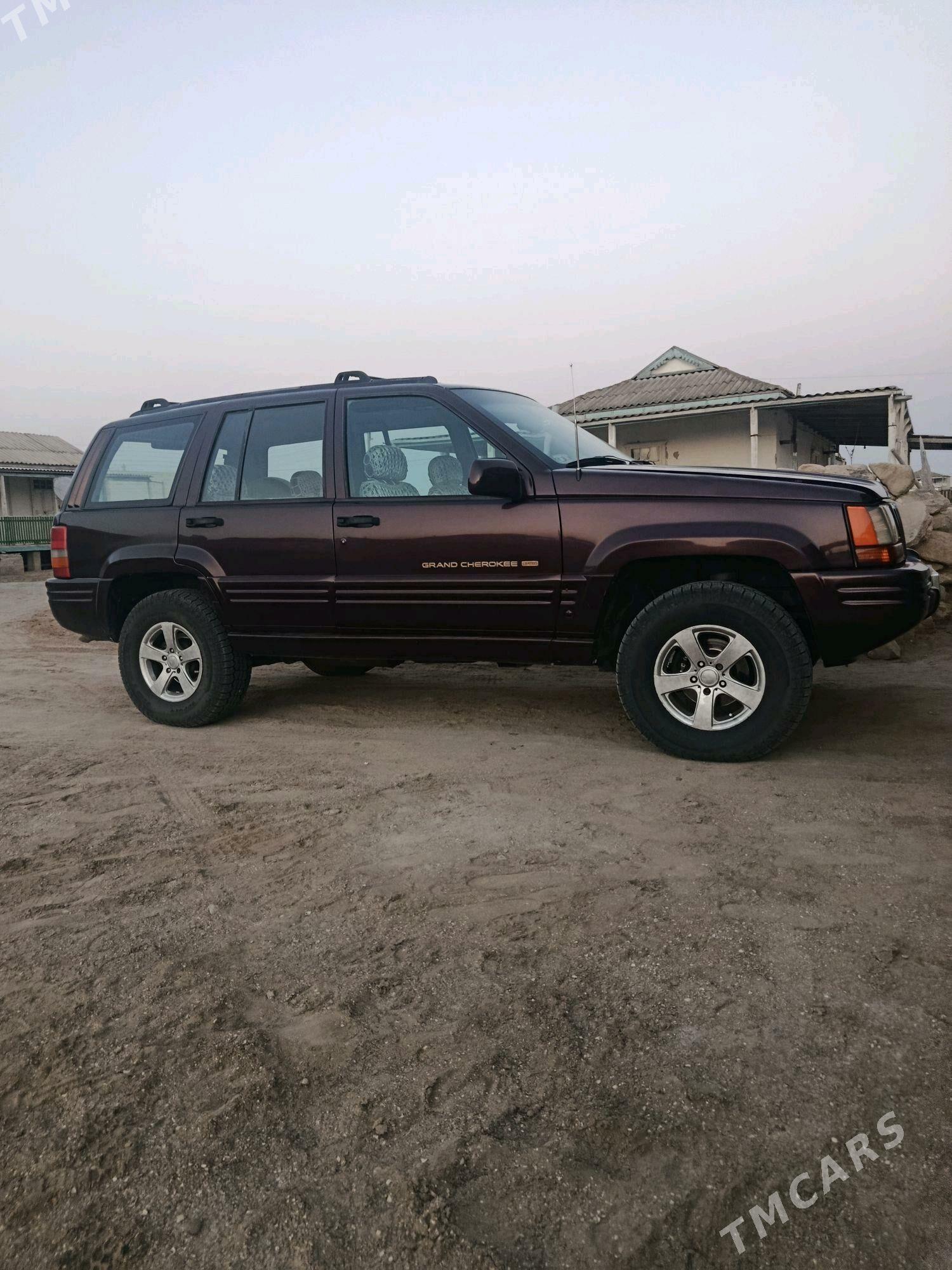 Jeep Grand Cherokee 1995 - 64 000 TMT - Эсенгулы - img 5