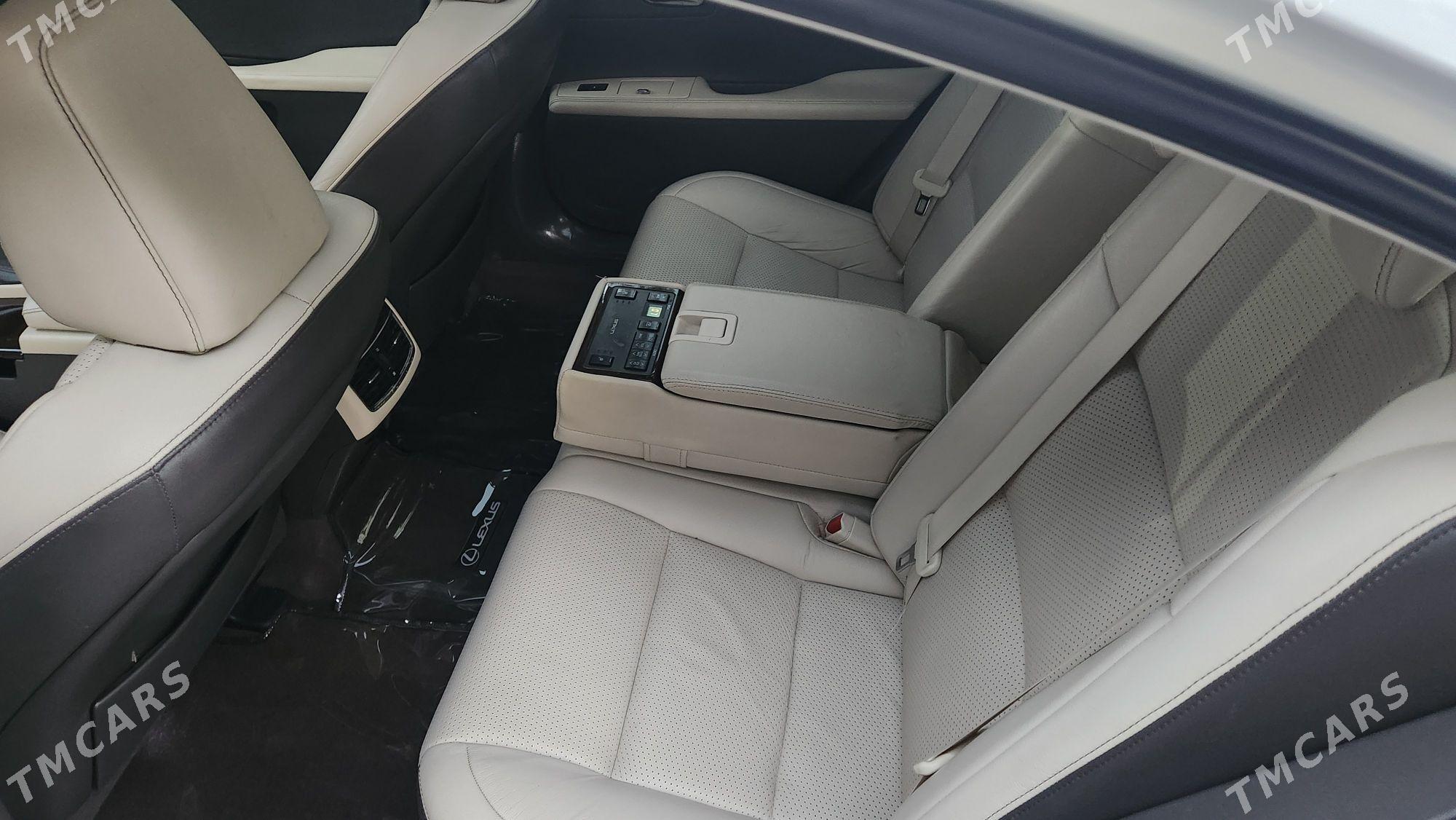 Lexus ES 350 2013 - 385 000 TMT - Türkmenbaşy - img 9