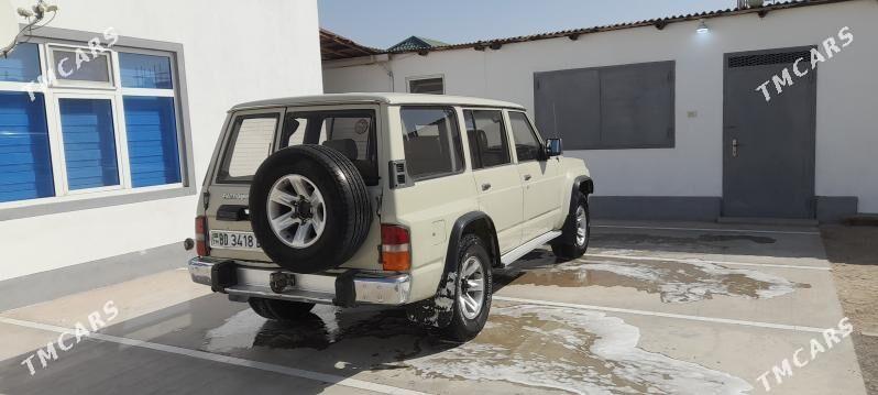 Nissan Patrol 1996 - 70 000 TMT - Balkanabat - img 2