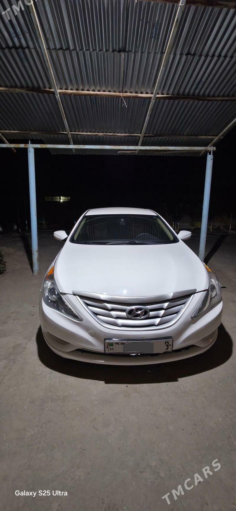 Hyundai Sonata 2011 - 140 000 TMT - Дянев - img 1