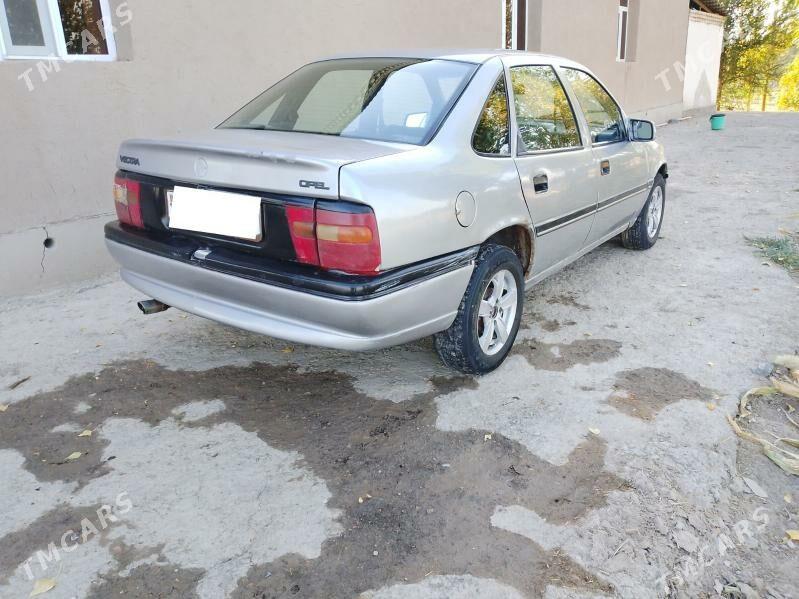 Opel Vectra 1993 - 40 000 TMT - Болдумсаз - img 3