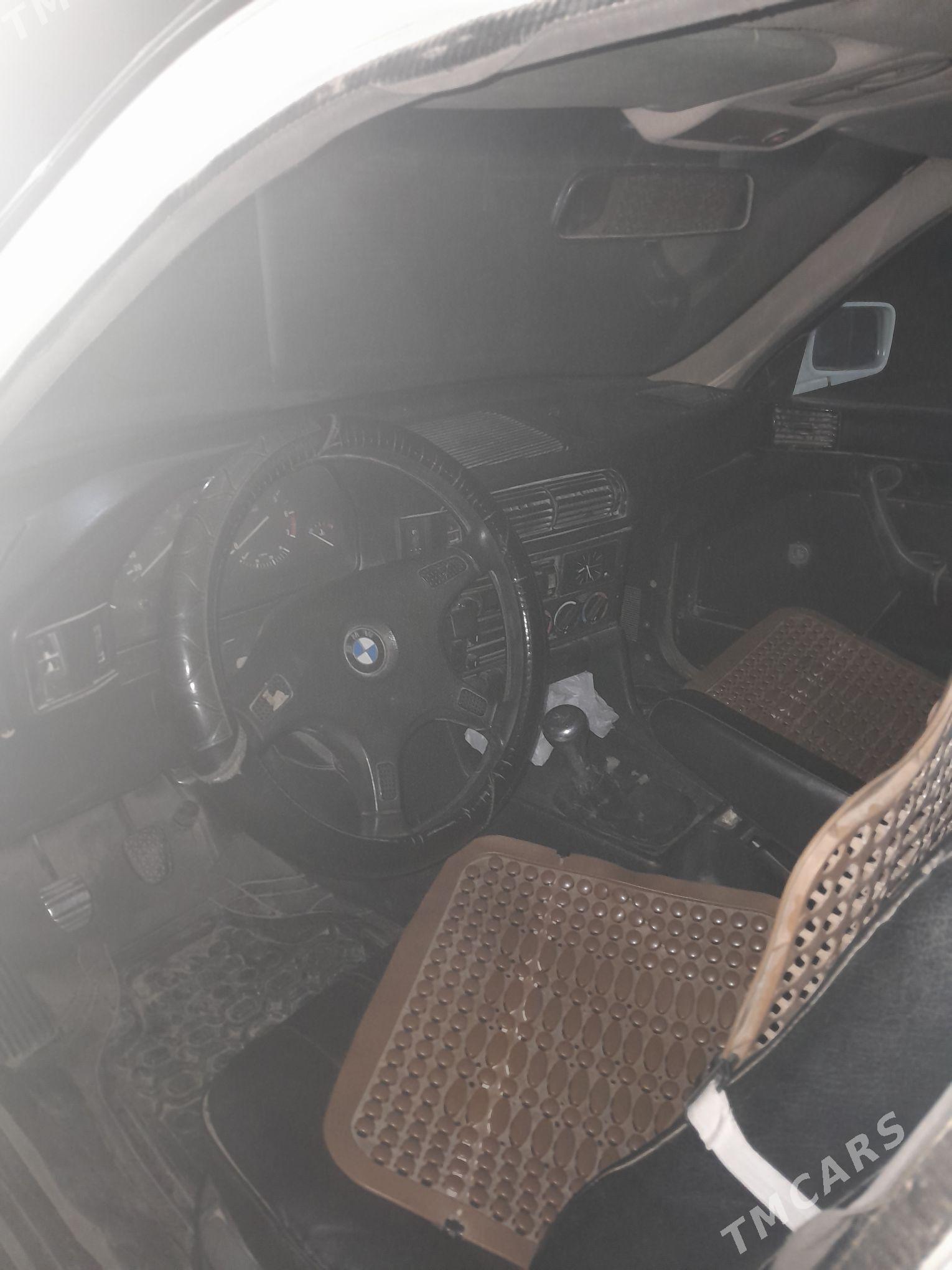 BMW 520 1991 - 32 000 TMT - Туркменгала - img 3