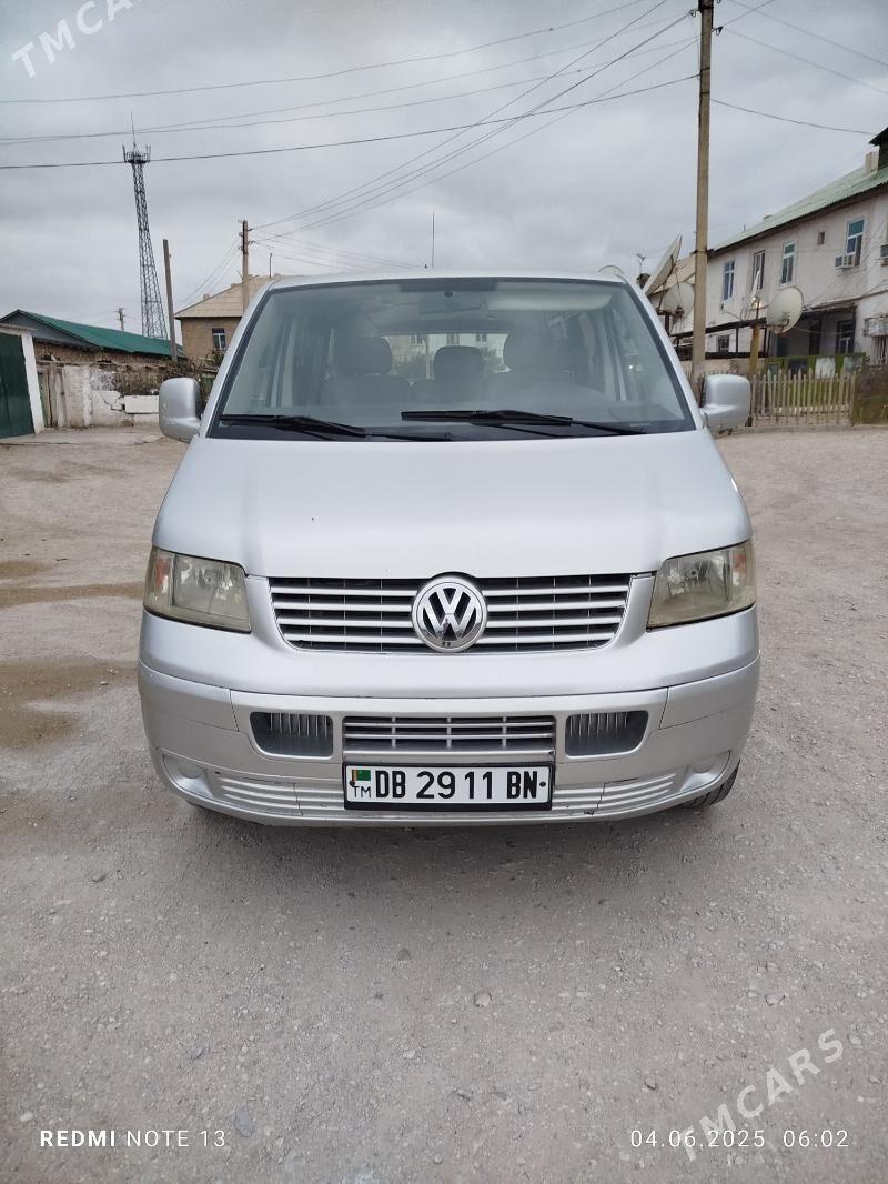 Toyota Hiace 2006 - 140 000 TMT - Балканабат - img 6