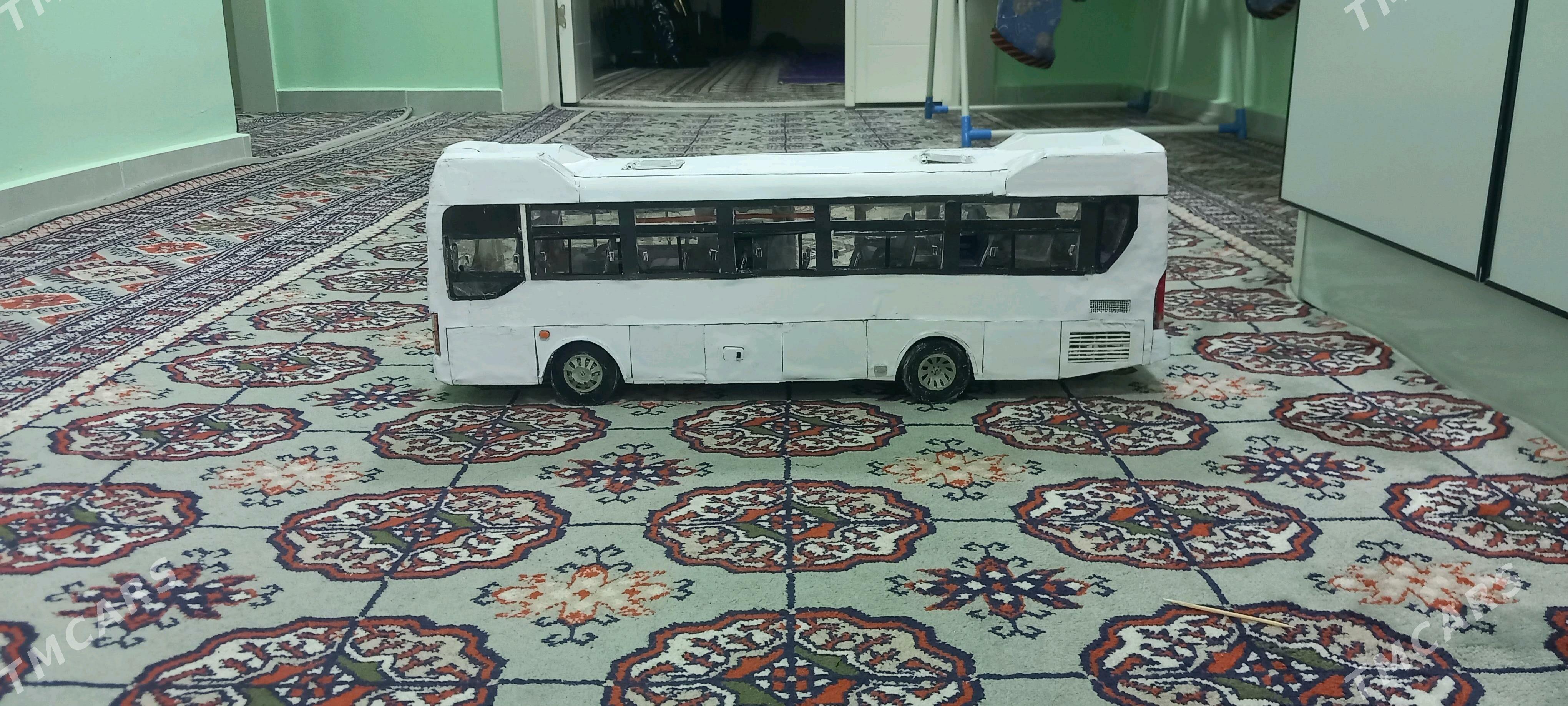 maket awtobus - Parahat 8 - img 2