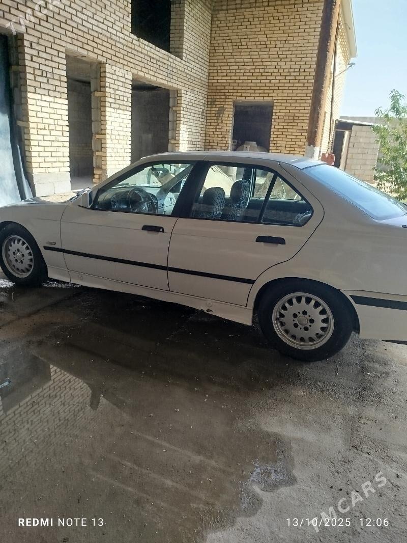 BMW 325 1991 - 40 000 TMT - Ак-Бугдайский этрап - img 2
