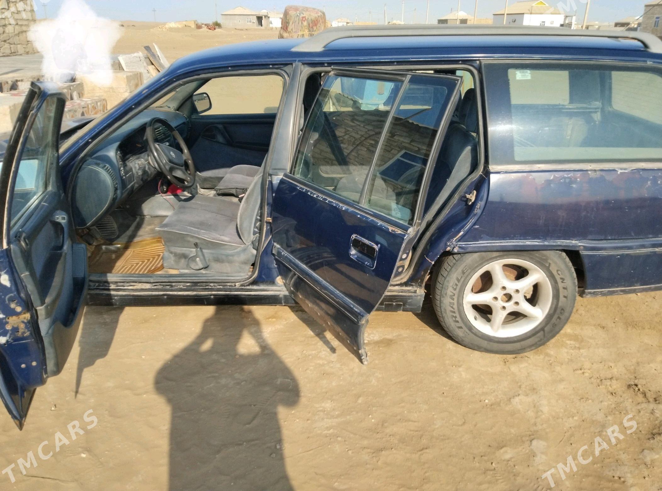 Opel Omega 1990 - 12 000 TMT - Esenguly - img 3