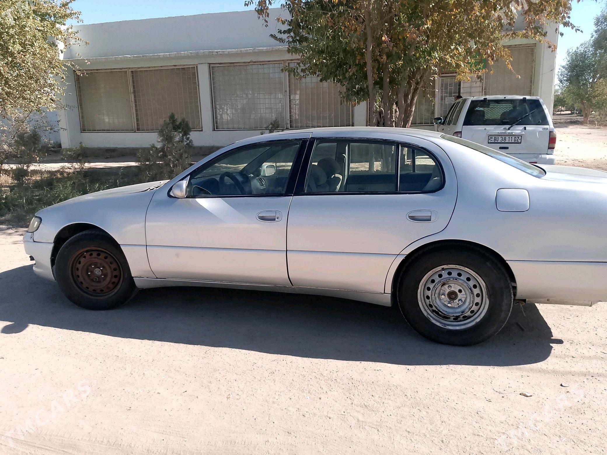 Toyota Aristo 1992 - 30 000 TMT - Гурбансолтан Едже - img 1