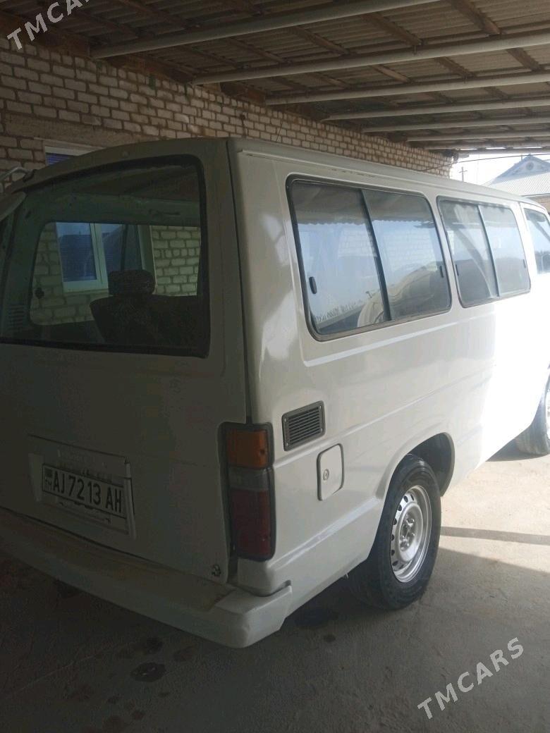 Toyota Hiace 1989 - 45 000 TMT - Бабадайхан - img 3