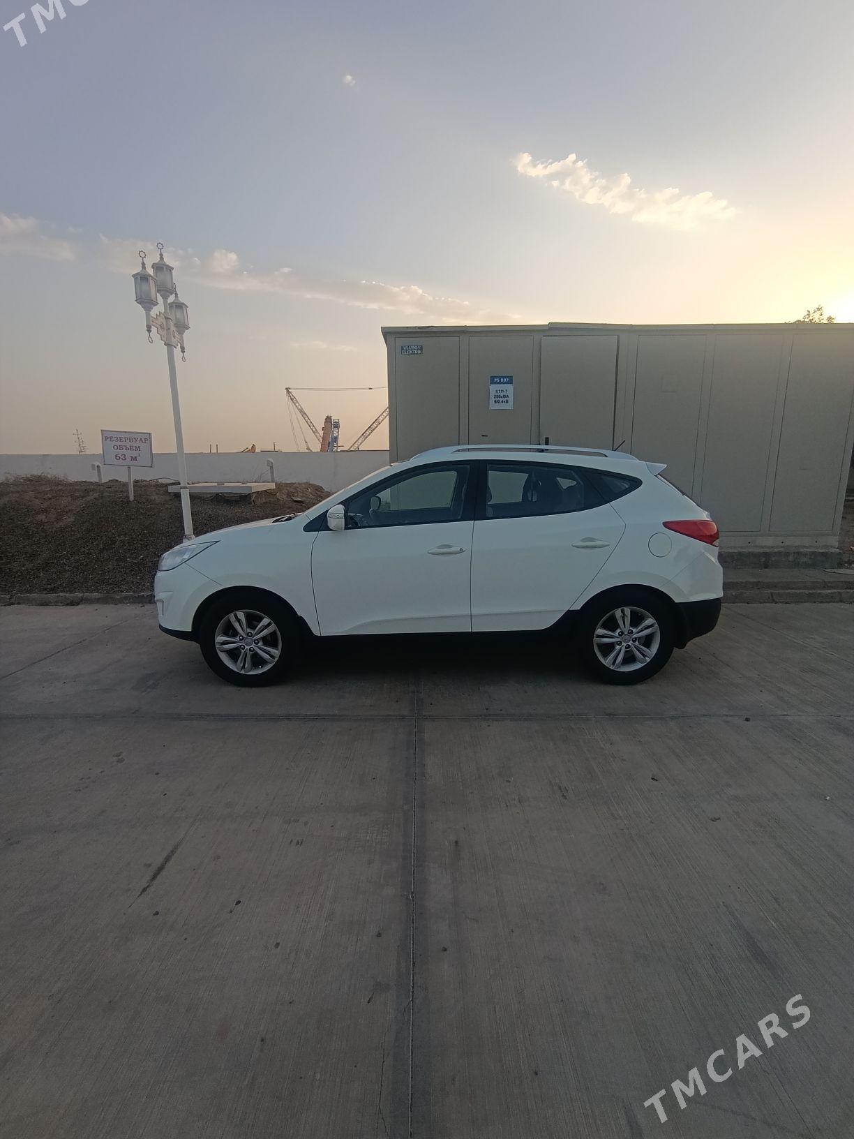 Hyundai Tucson 2010 - 220 000 TMT - Türkmenbaşy - img 2