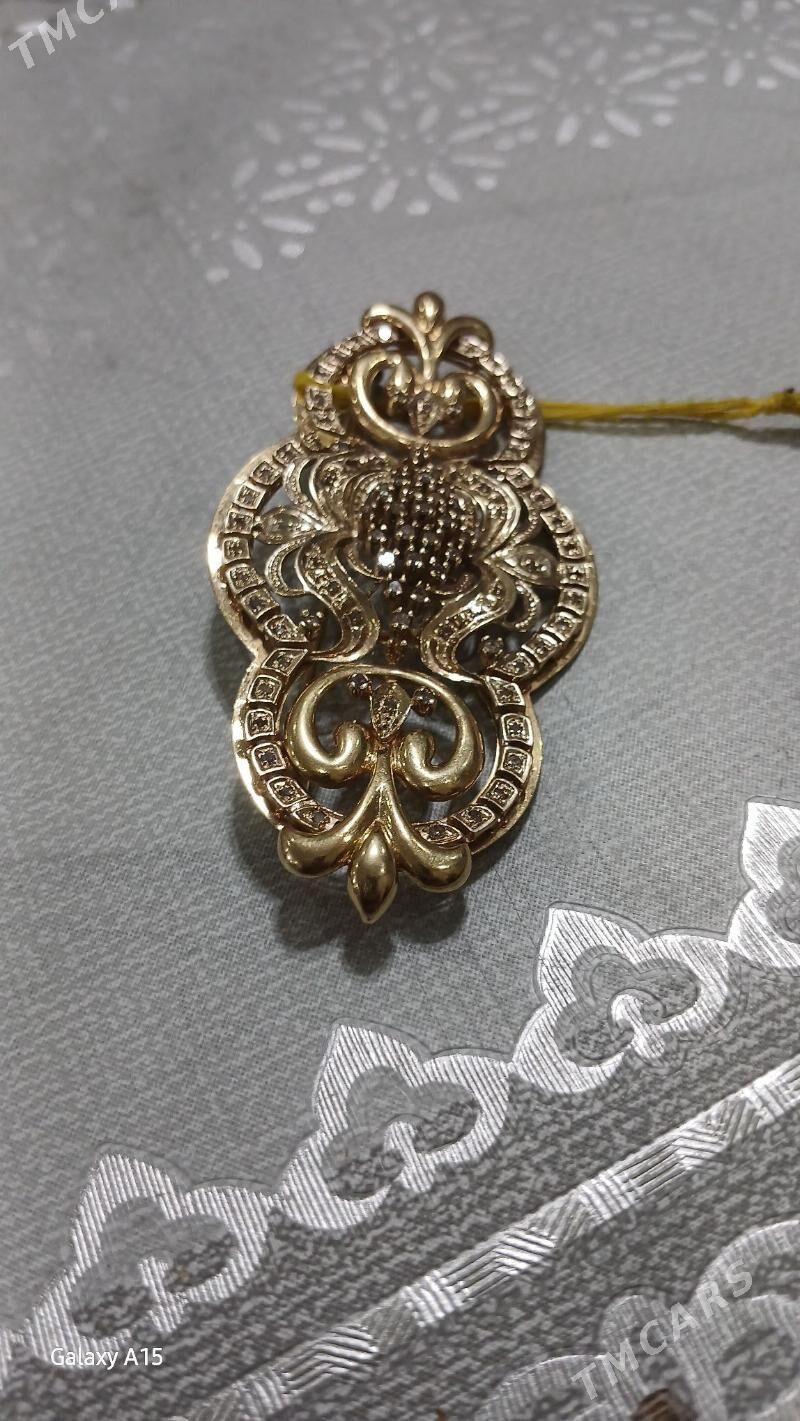 broska brylyay - Mary - img 2