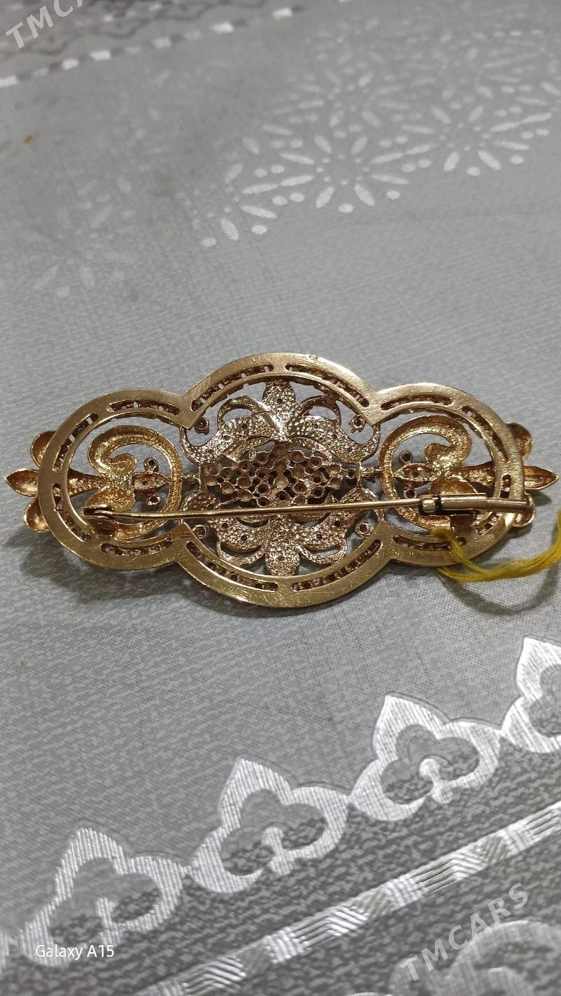 broska brylyay - Mary - img 1