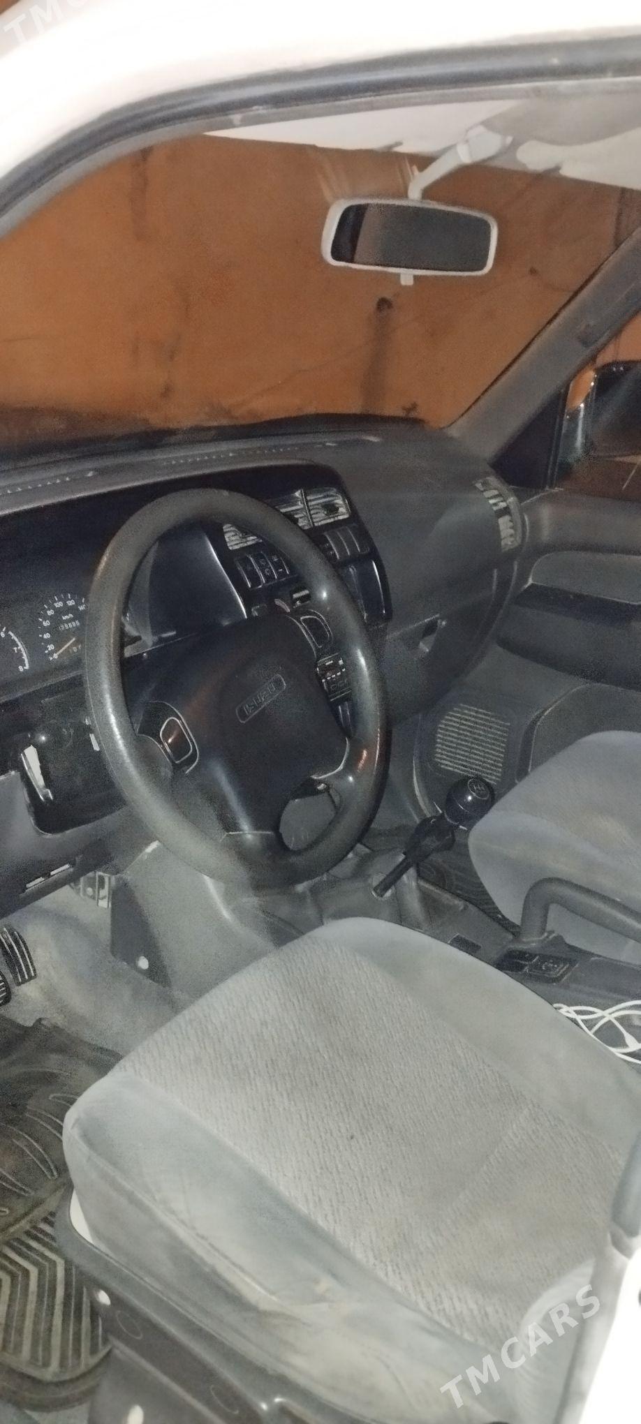 Isuzu Trooper 1997 - 65 000 TMT - Гызыларбат - img 3