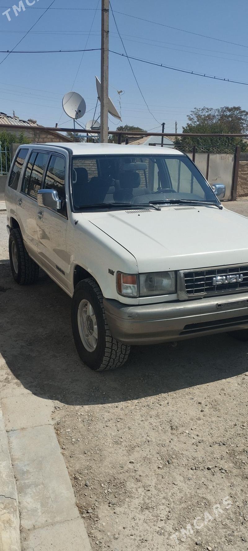 Isuzu Trooper 1997 - 65 000 TMT - Гызыларбат - img 5