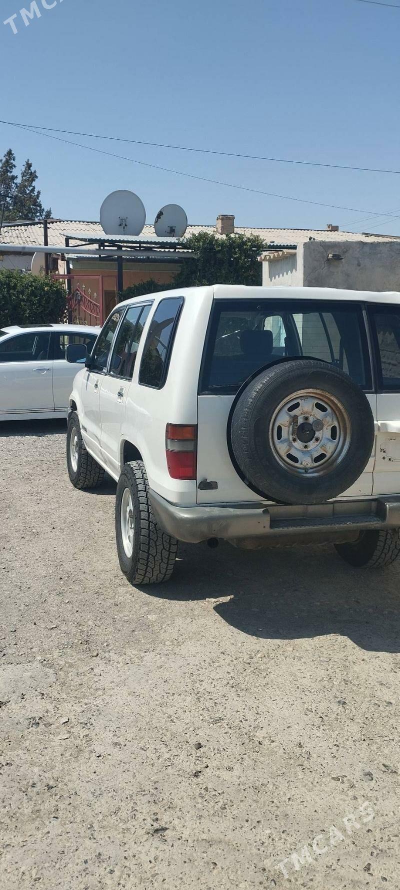 Isuzu Trooper 1997 - 65 000 TMT - Гызыларбат - img 2