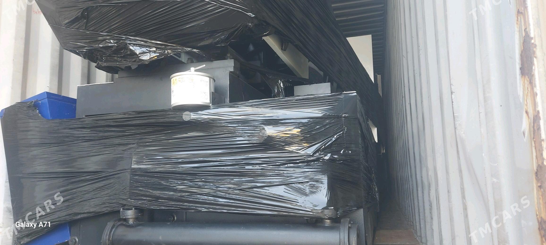 Injection molding machine - Ak bugdaý etraby - img 5